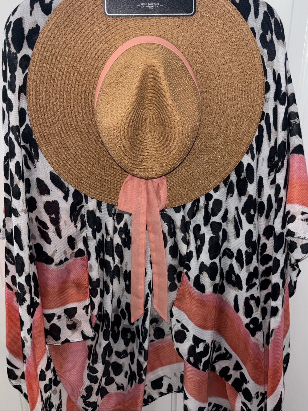 Vince Camuto Ruana w/Panama Hat & matching Kimono, NWT, Color:Coral